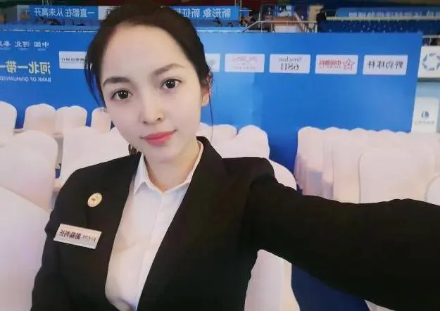 又裁判了近, 长春的姑娘
