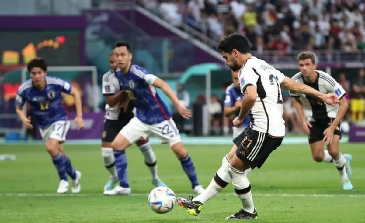 alt, 届世界杯的, 通过三笘薫 alt, 届世界杯的, 通过三笘薫