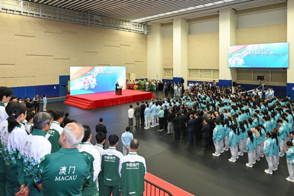 者庄严宣誓, 誓下 者庄严宣誓, 誓下